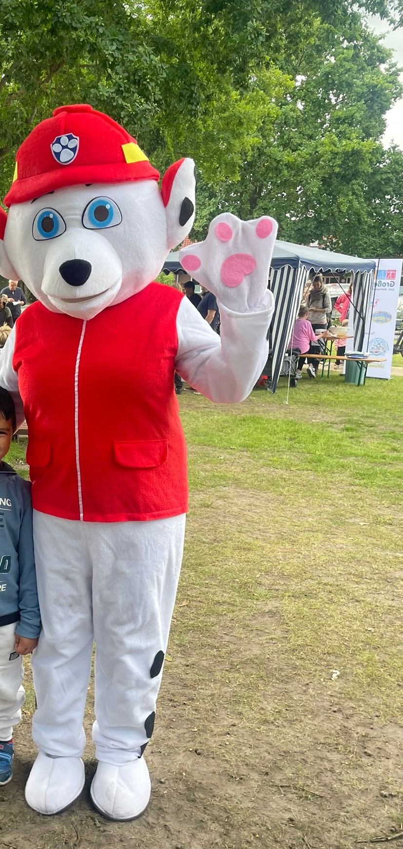 Das Bild zeigt Nicole als Marshal aus der Serie Paw Patrol